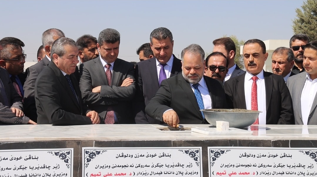 بەرێ بنیاتی بۆ بنگەهێ دووگۆندان ل سنورێ بەردەڕەش هاتە دانان